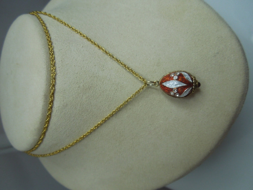 q231 Mother's Day Special Russian Style Easter Egg Red Pendant and Gold Plated Chain 25"