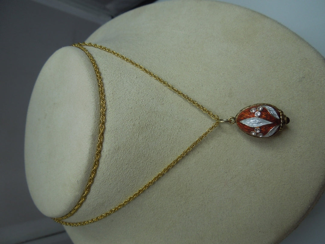 q231 Mother's Day Special Russian Style Easter Egg Red Pendant and Gold Plated Chain 25"