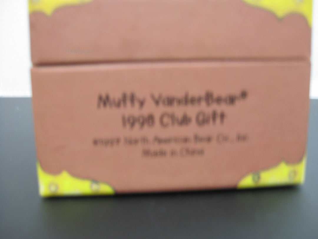 h538 Used Muffy VanderBear 1998 Club Gift Steam Trunk with Clock and Storage