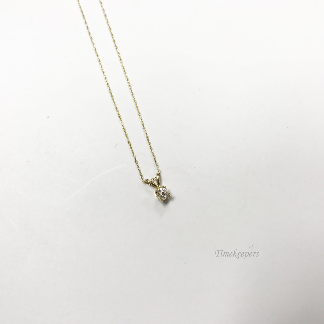 c692 Beautiful Single Diamond Pendant in 14k Yellow Gold on 20" Gold Chain