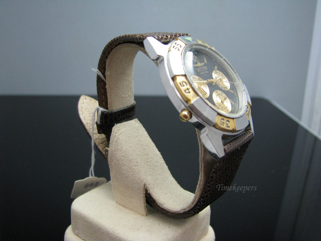 a599 Men's Sector Quartz wristwatch