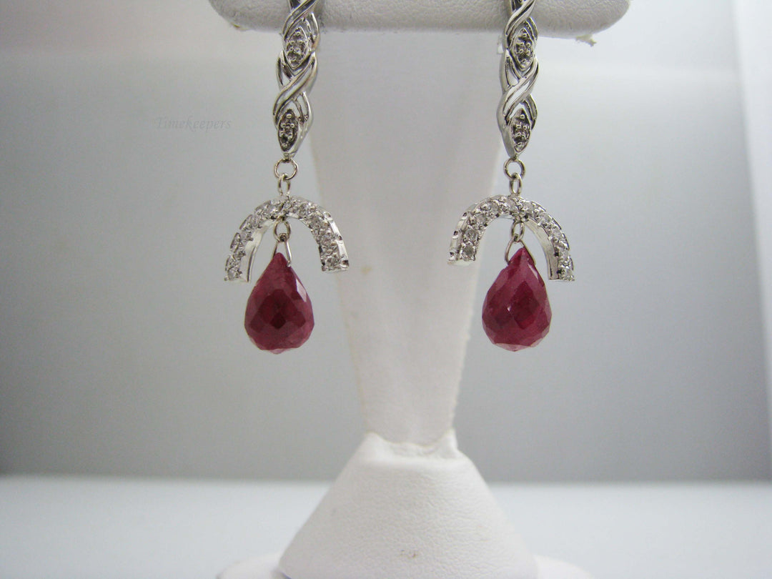 b570 Beautiful 14kt White Gold Diamond and Ruby Briolette Dangle Earrings