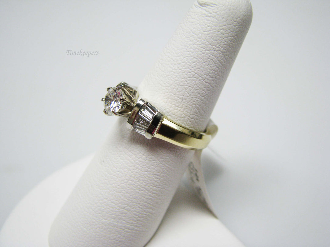 b351 Beautiful 14kt Two Tone Ladies Engagement ring