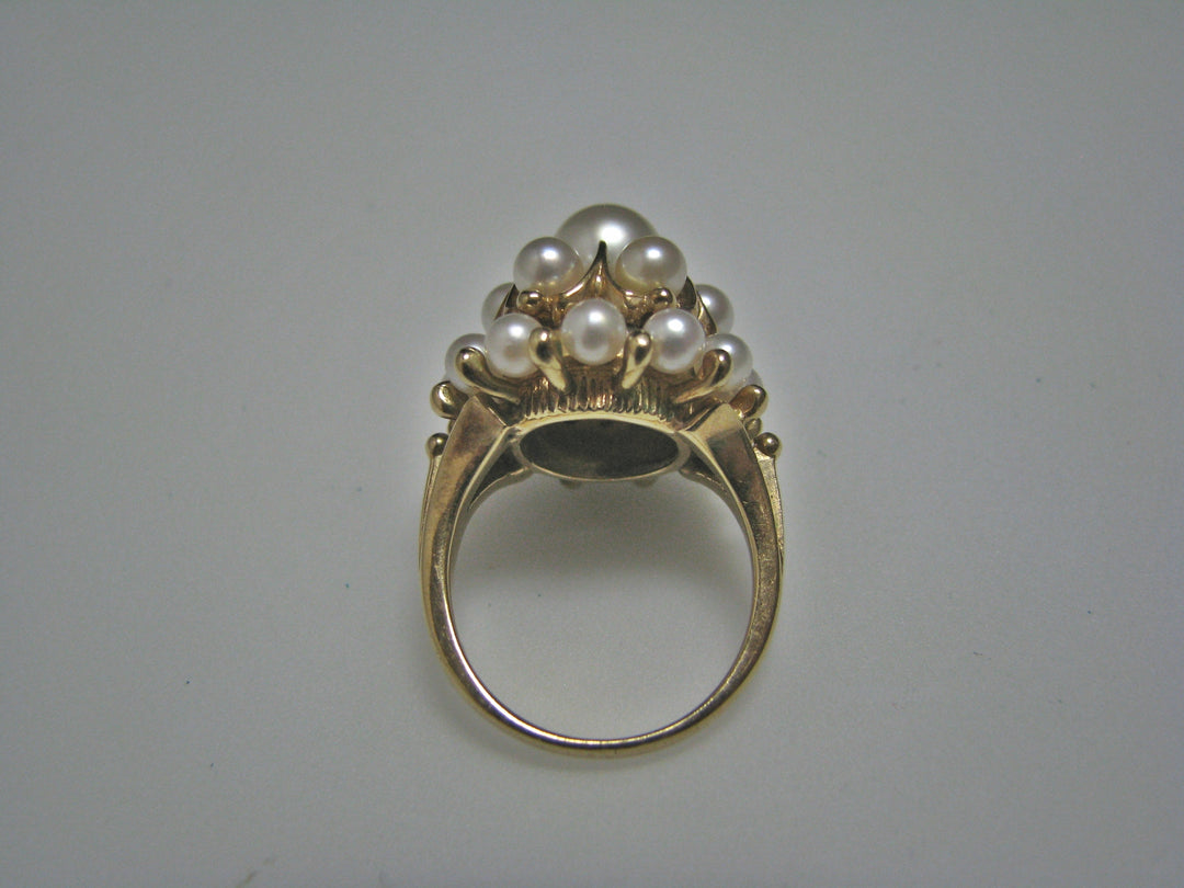 H077 Stunning Cocktail (19) Pearl Ring in 14k Yellow Gold