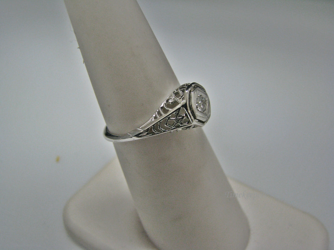 H108 Gorgeous Diamond Ring in 14k White Gold from 1930's