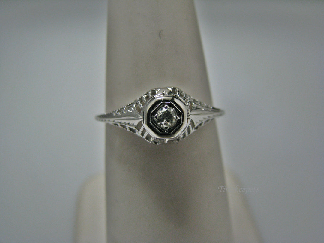 H114 Beautiful Diamond Ring in 14k White Gold Size 6