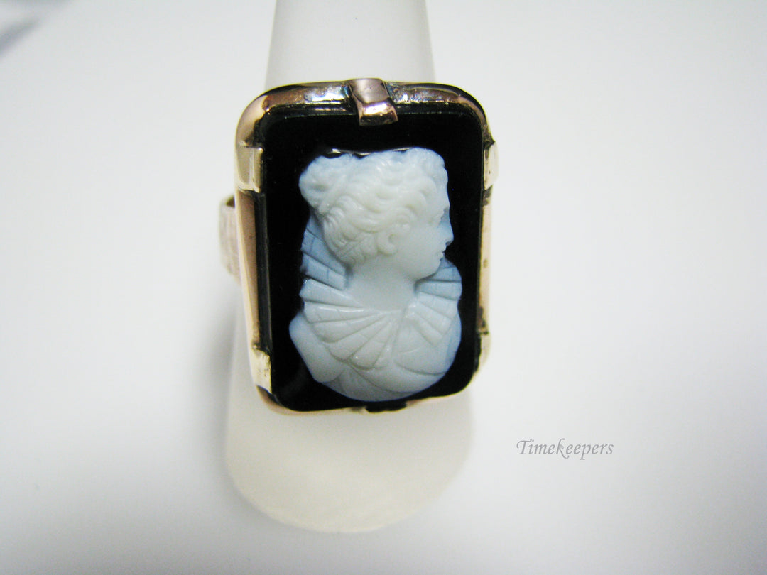 c999 Unique Antique Unisex Large Cameo Ring in 10k Yellow Gold