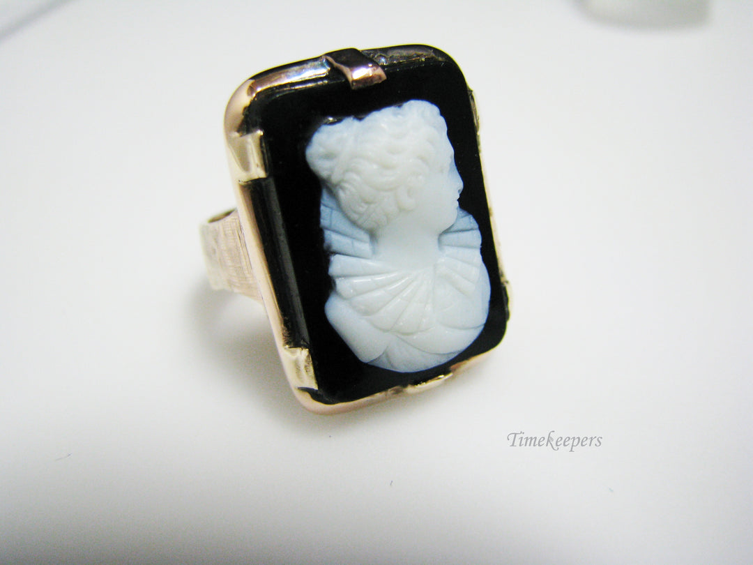 c999 Unique Antique Unisex Large Cameo Ring in 10k Yellow Gold