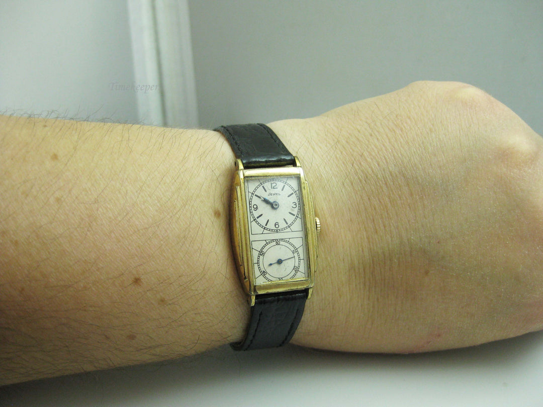 b707 Classic Unisex 1930s Gold Filled Doctor's Wristwatch