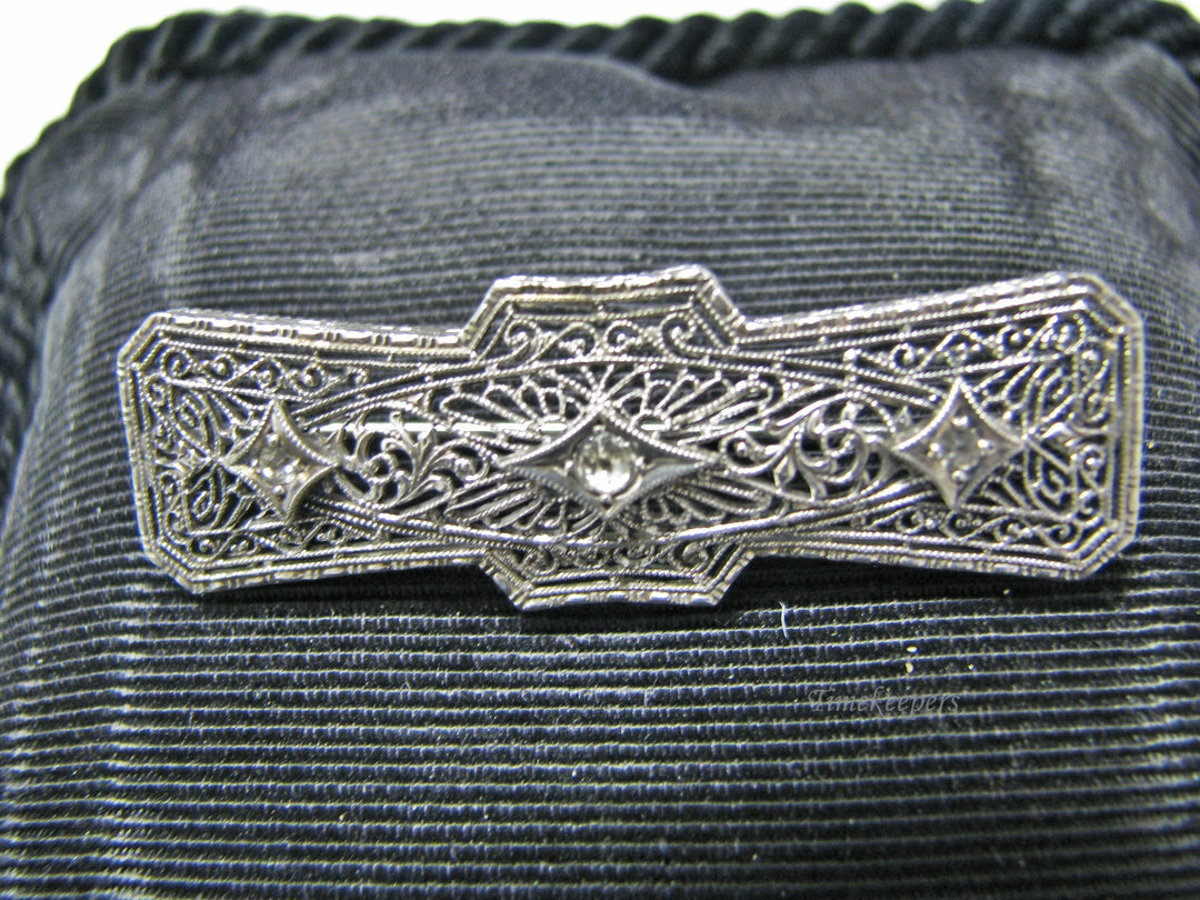 H159 Gorgeous Sterling Silver Brooch/ Pin with Clear Stones