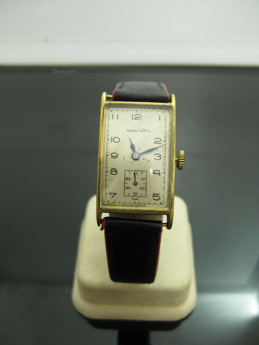 b786 Vintage Unisex Mechanical Worthy Wristwatch