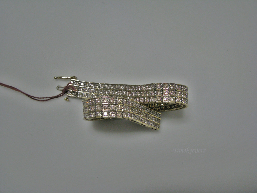 H183 Gorgeous Tennis Bracelet in 10k Yellow Gold with 7.0 TCW in Diamonds