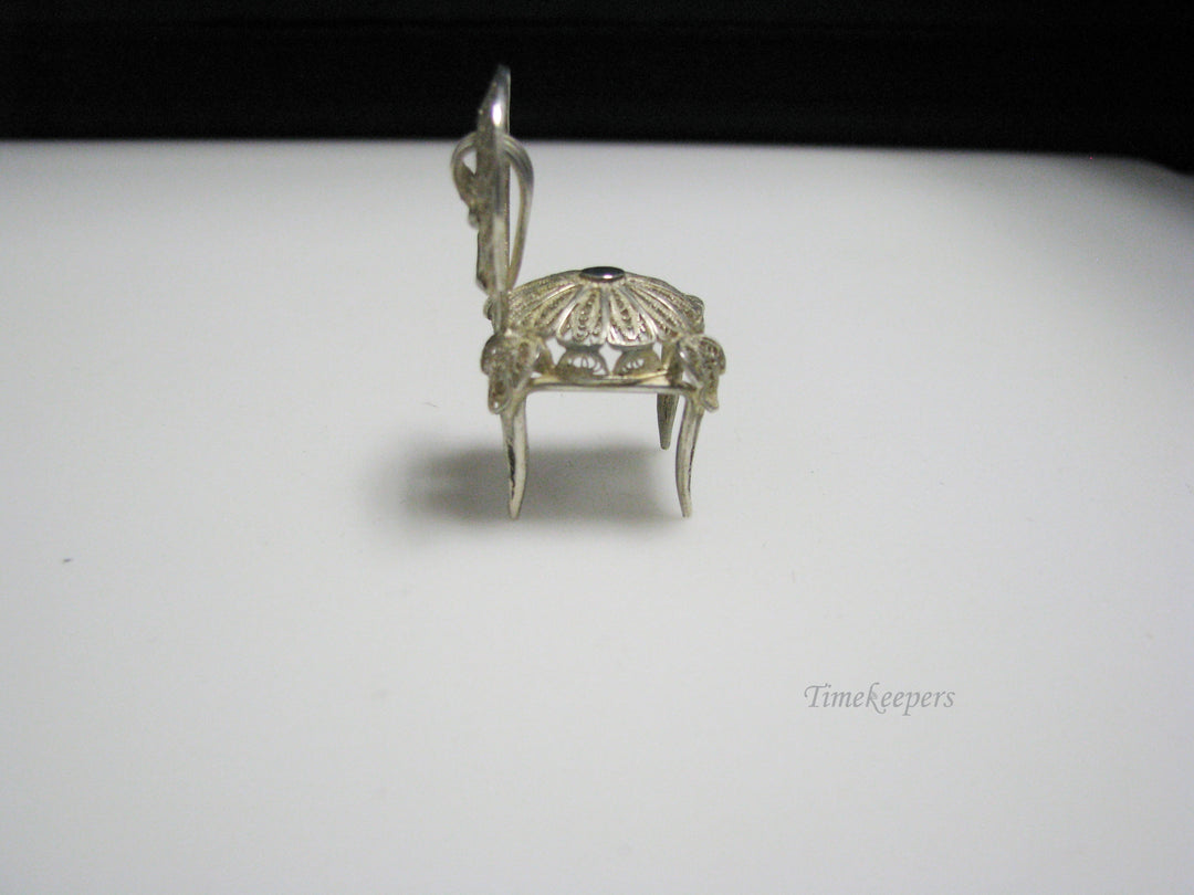 j068 Beautiful Miniature Sterling Silver Filigree Chair