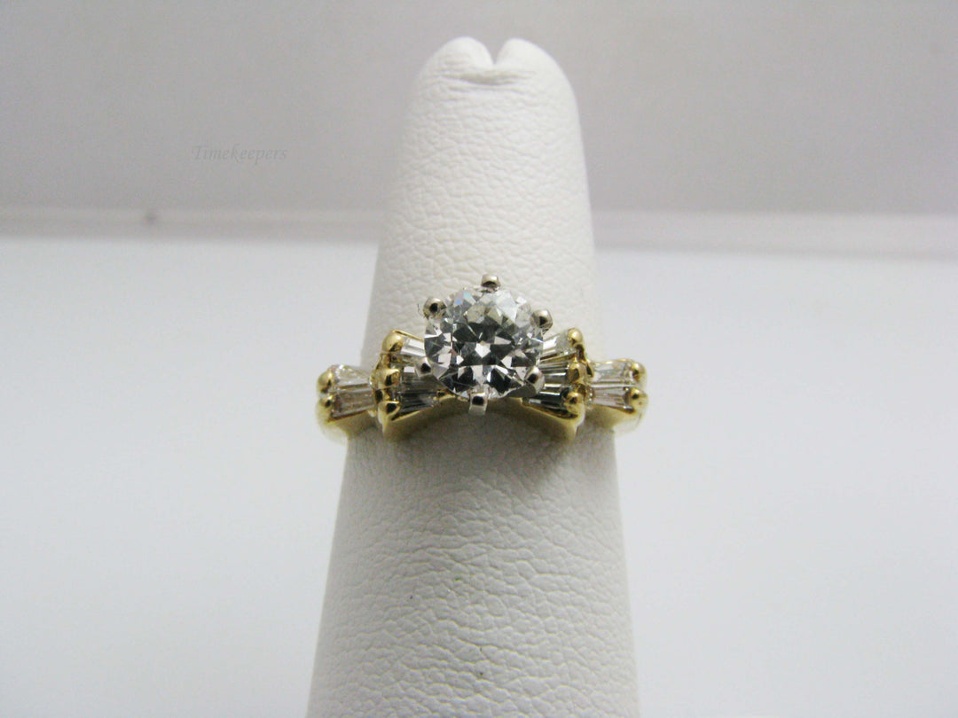 b845 Gorgeous 18kt Yellow Gold Diamond Engagement Ring