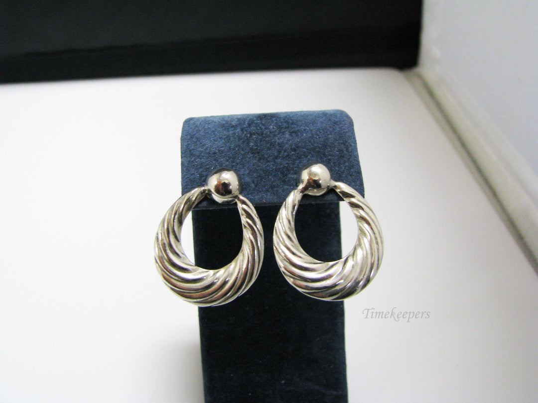 j120 Beautiful Sterling Silver Front Hoop Earrings on Posts