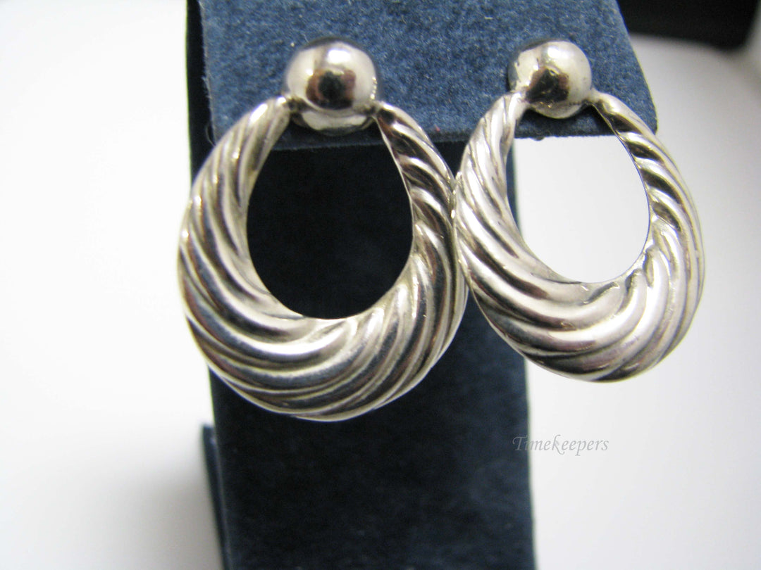j120 Beautiful Sterling Silver Front Hoop Earrings on Posts