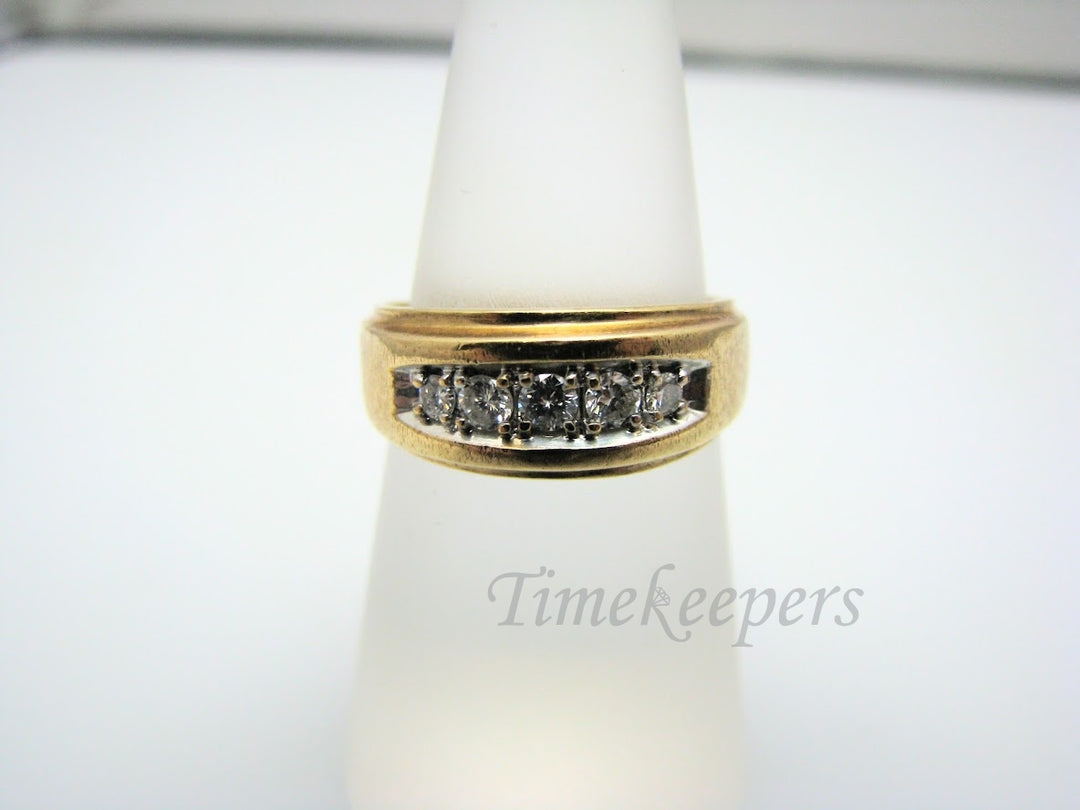 H307 Unique Diamond 14k Yellow Gold Wedding Band in Size 6.5