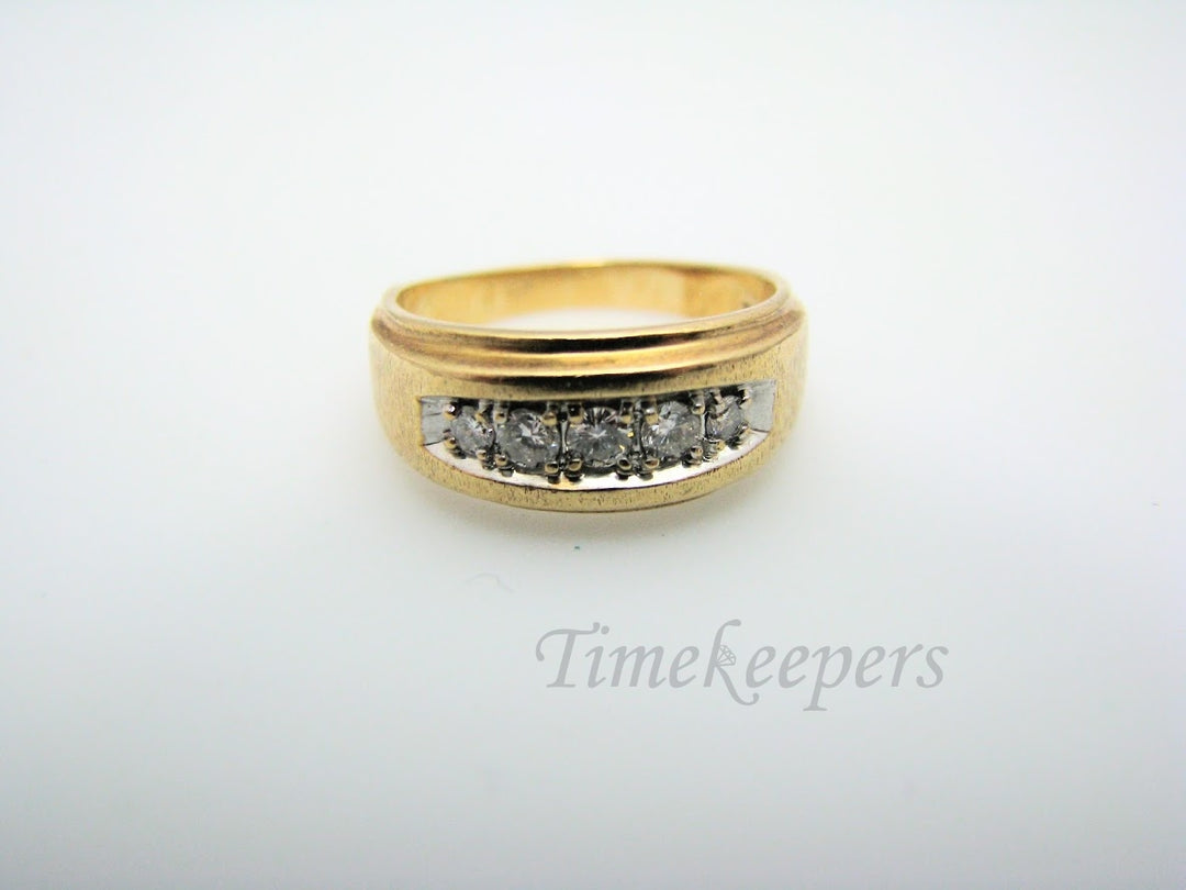 H307 Unique Diamond 14k Yellow Gold Wedding Band in Size 6.5