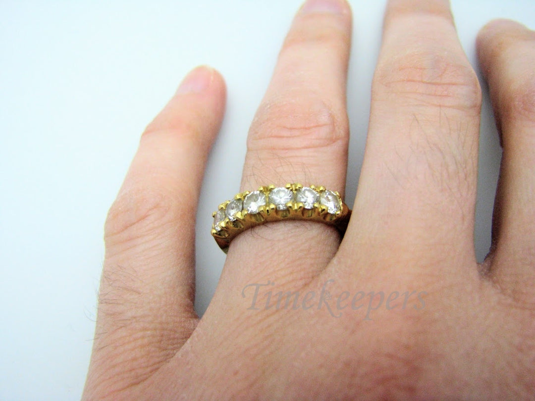 H304 Stunning Diamond 18k Yellow Gold Wedding Band in Size 5.25