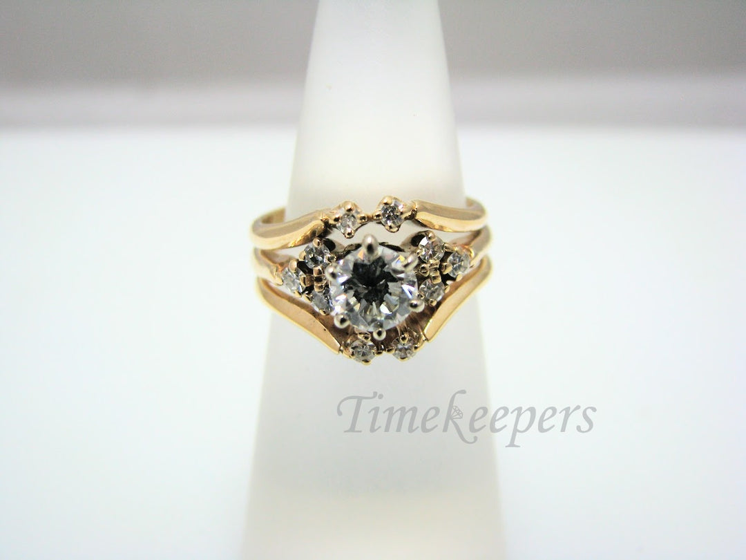 H315 Stunning Diamond 14k Yellow Gold Wedding Ring Set in Size 5.0