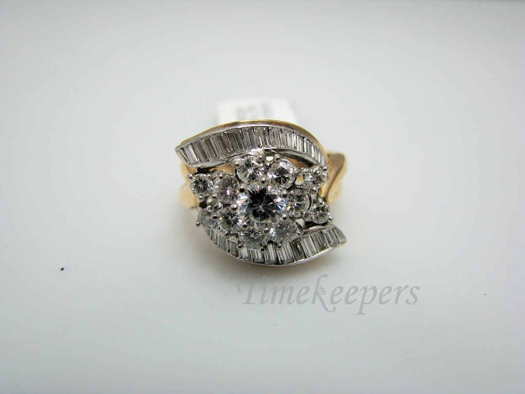 H324 Amazing Diamond 14k Yellow Gold Ring in Size 7.0