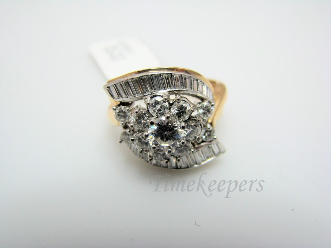 H324 Amazing Diamond 14k Yellow Gold Ring in Size 7.0