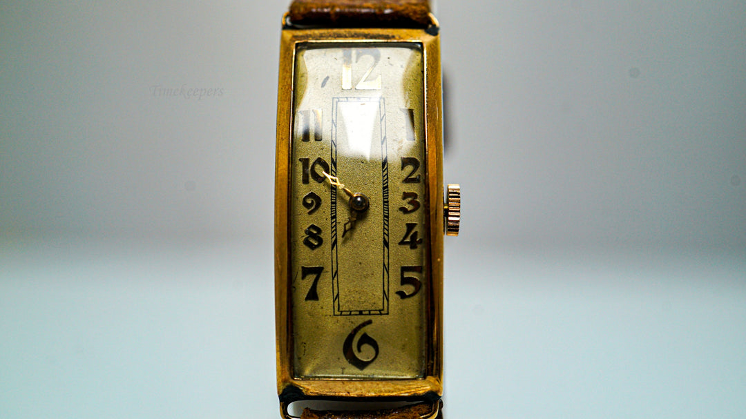 k215 Vintage 1950's Men's 14kt Yellow Gold Levrette Wristwatch