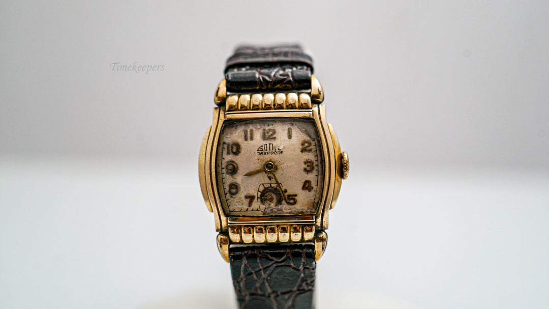 K262 Vintage 1940's Men's Gothic Wristwatch