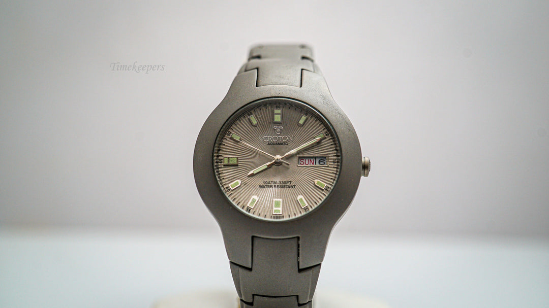 K319 Men's Croton Wristwatch