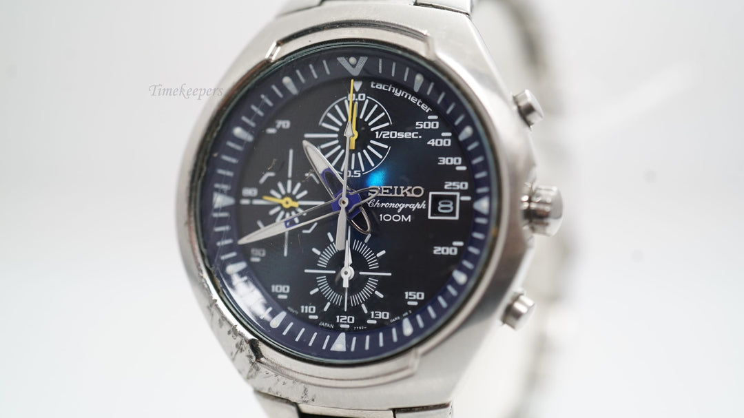 K025 Men's 1990's Seiko Chronograph