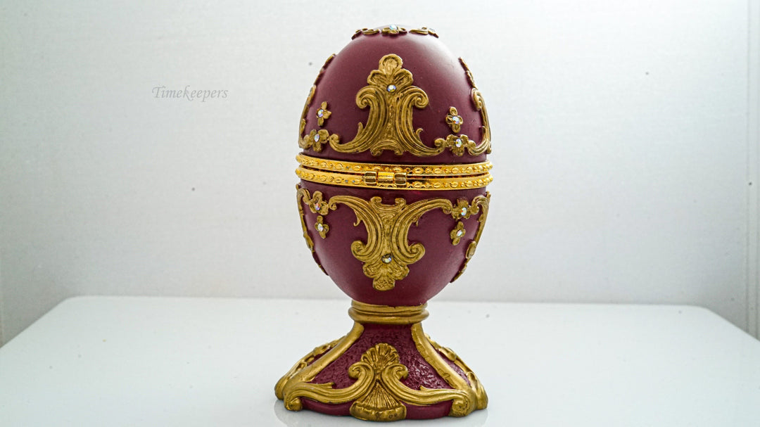 K144 Musical Hinged Egg Shape Music Box