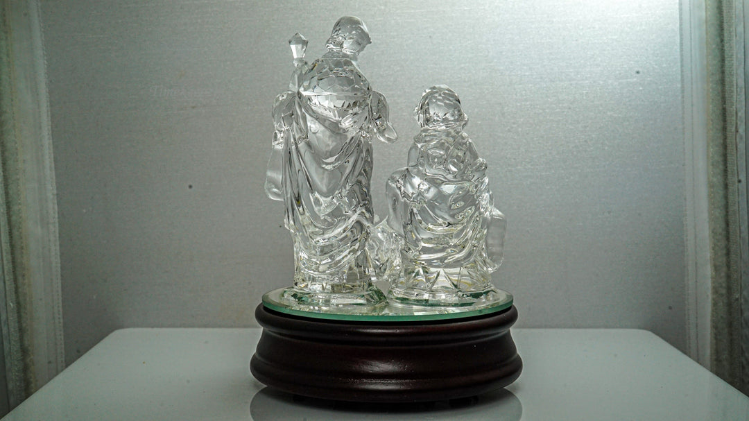 K138 Mary and Joseph Music Box