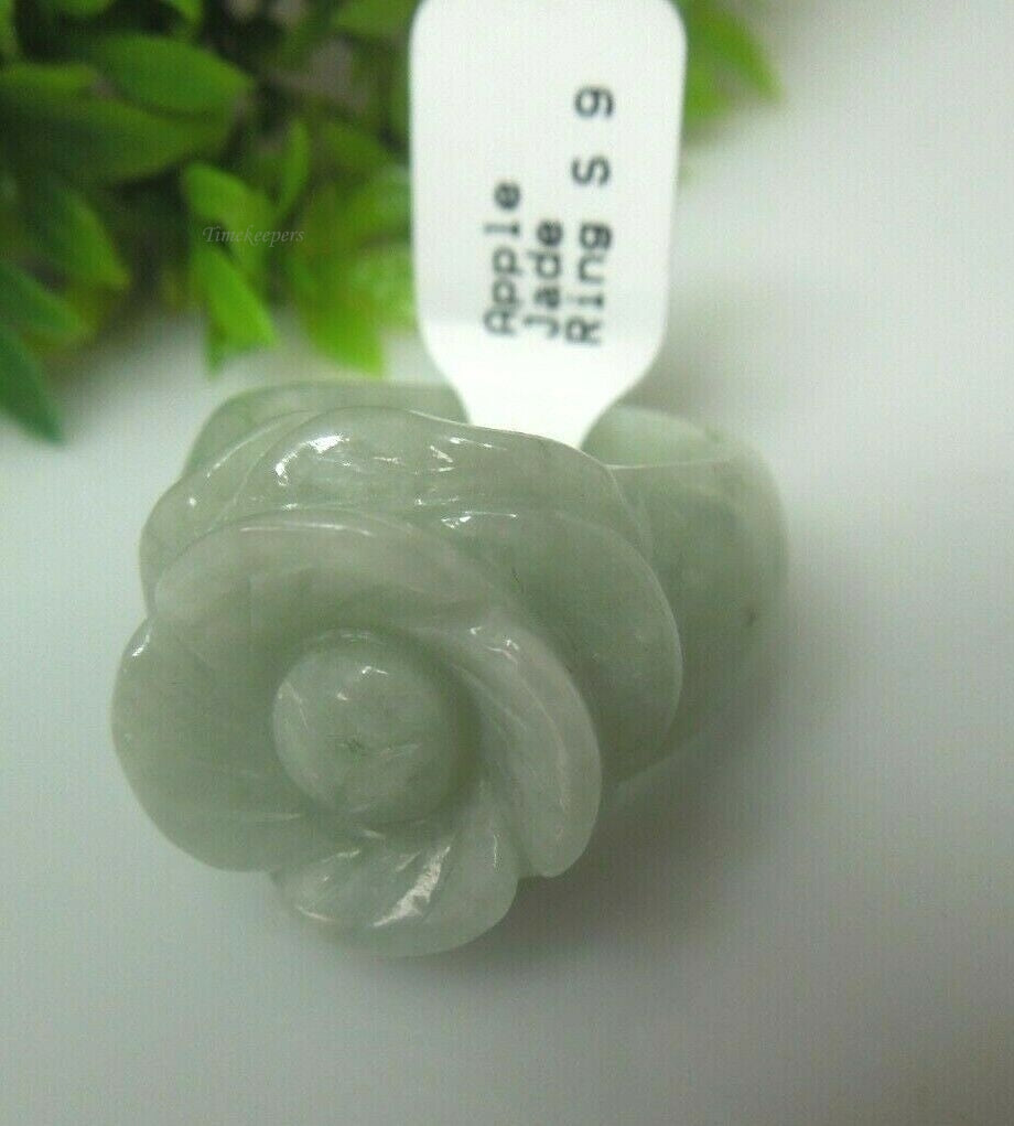 q504 Pure Natural Apple Jade Ring Size 9 (USA)