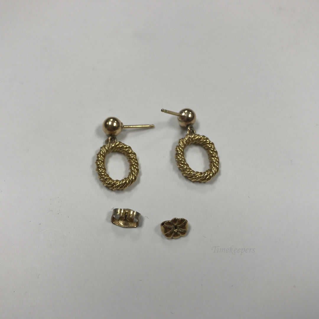 d230 Vintage Original 14K Yellow Gold Twisted Hoop Pierced Women's Earrings
