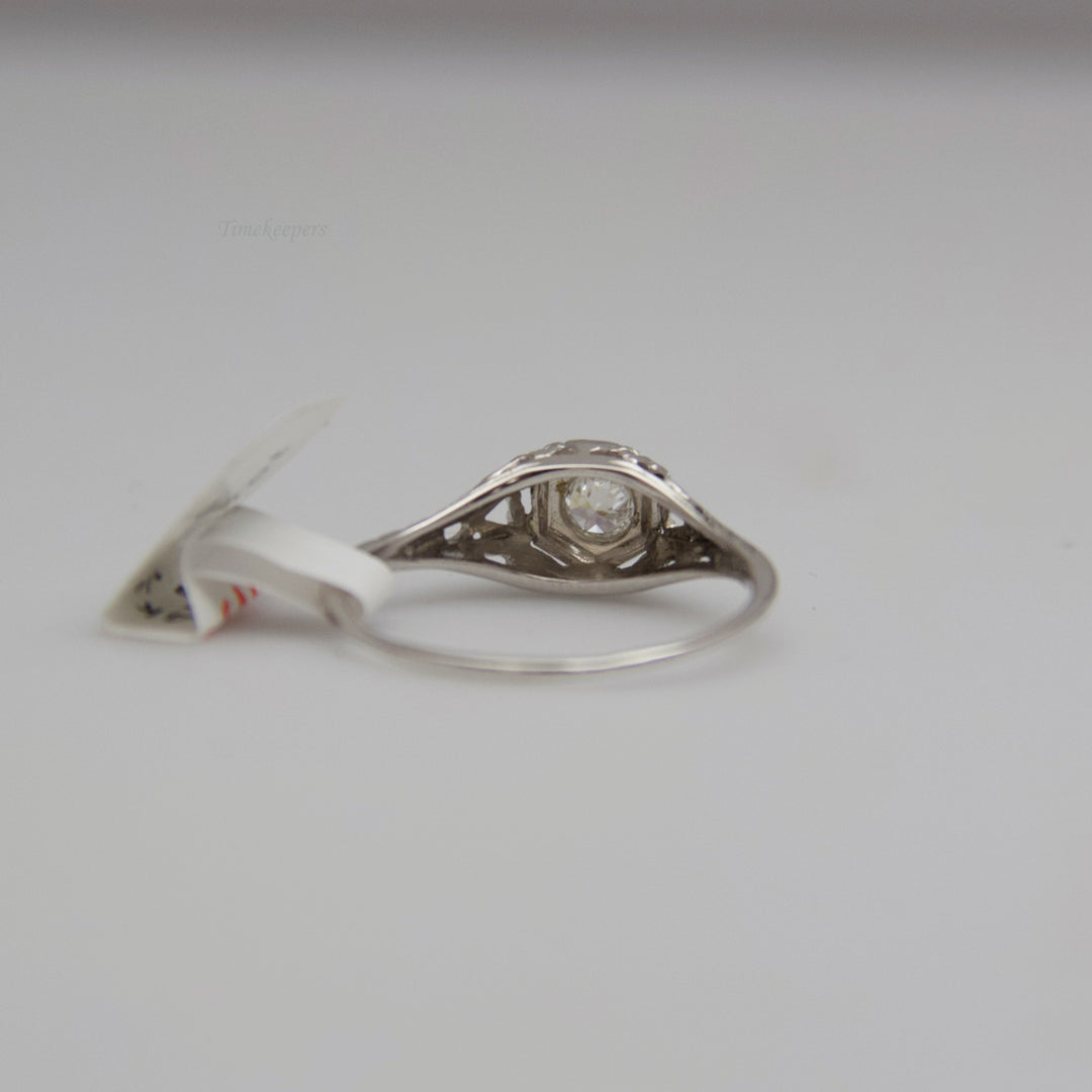 d545 Elegant 14k White Gold Diamond Ring