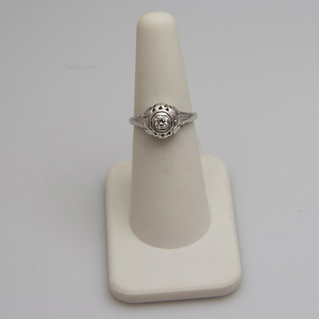 d549 18k White Gold Diamond Ring