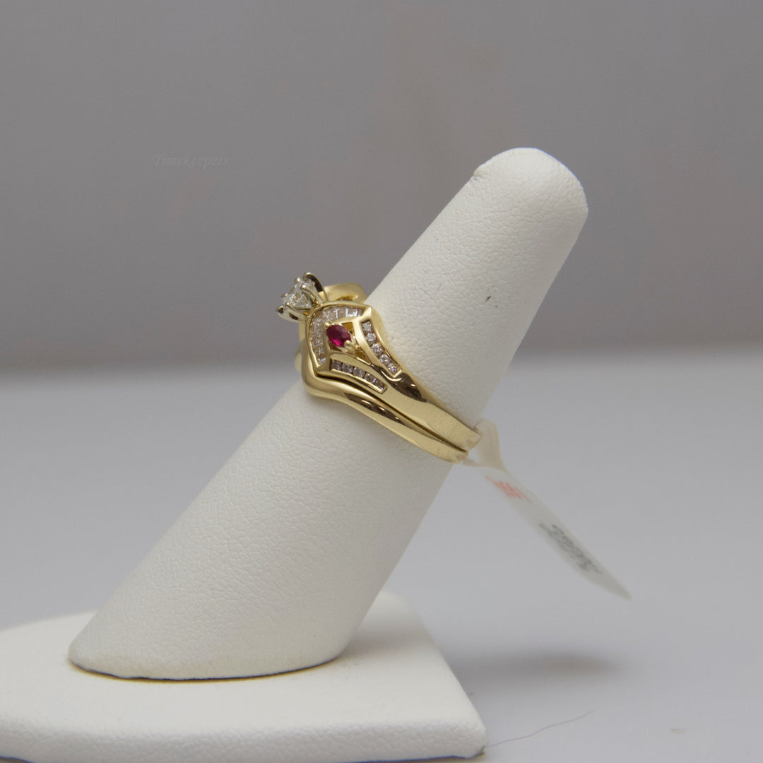 d551 14k Yellow Gold Diamond Ring