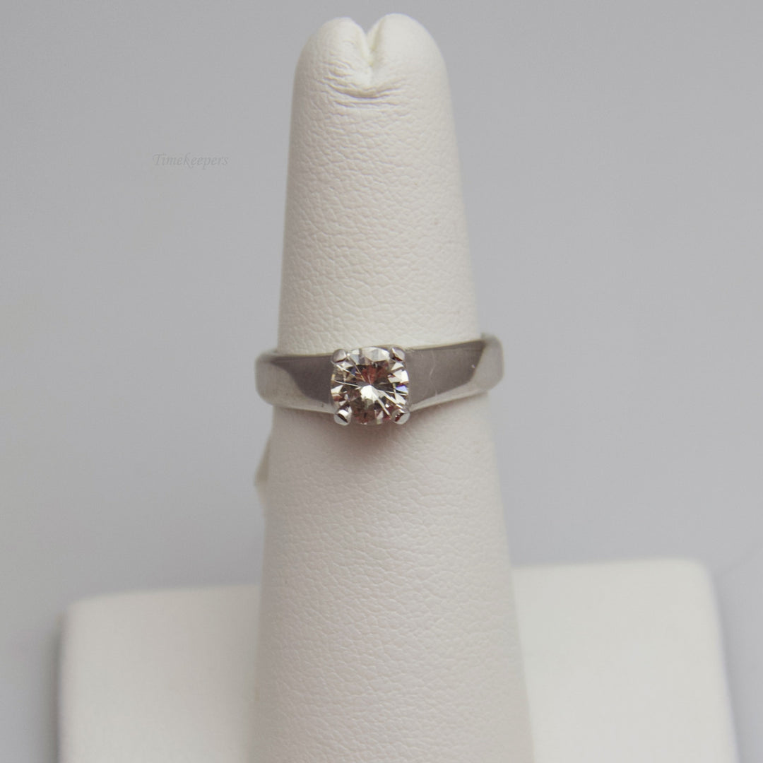 d586 Stunning 14k White Gold Diamond Engagement Ring