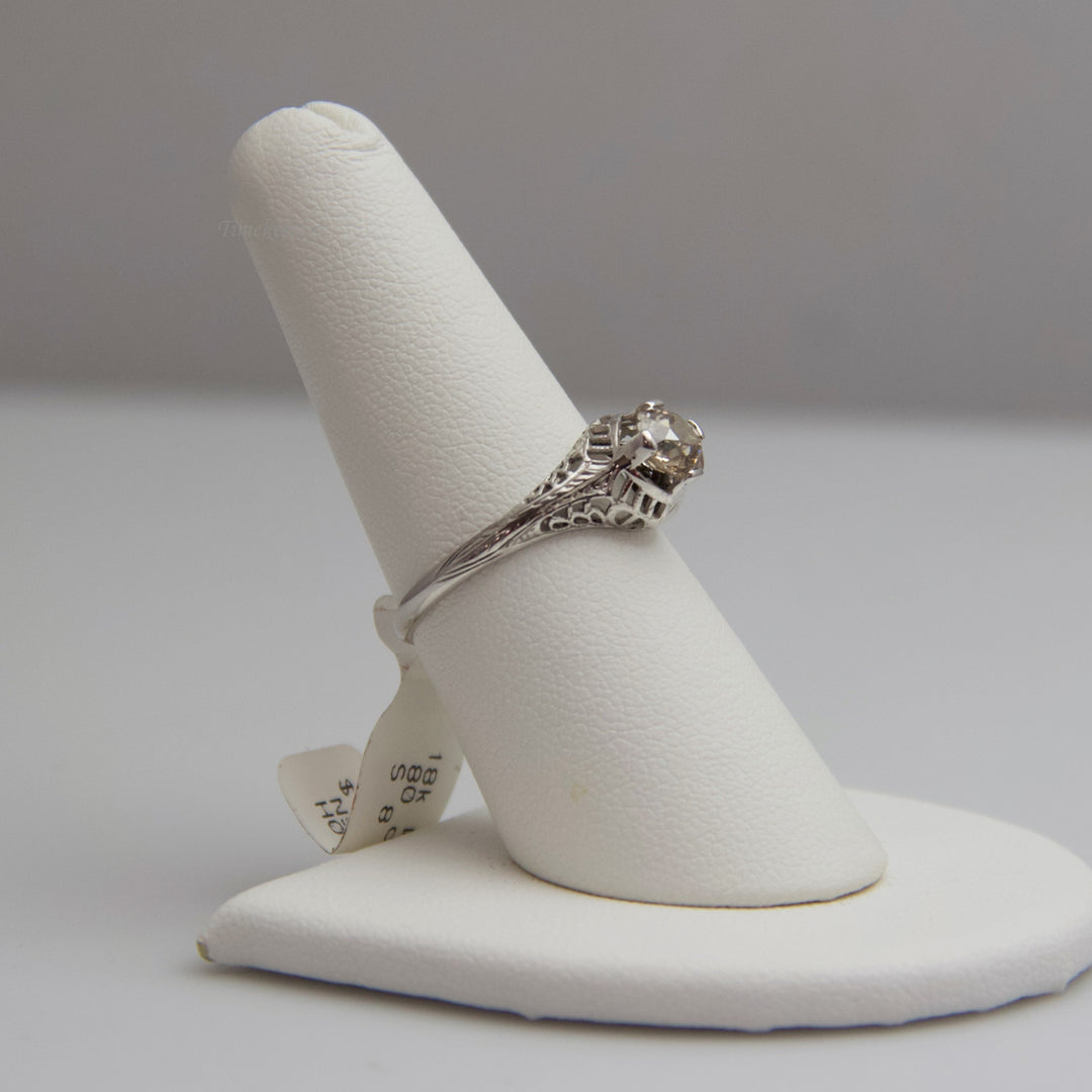 d606 18k White Gold Diamond Engagement Ring
