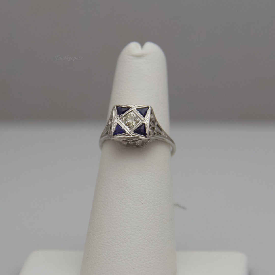 d634 Pretty 14k White Gold Diamond &amp; Sapphire Ring
