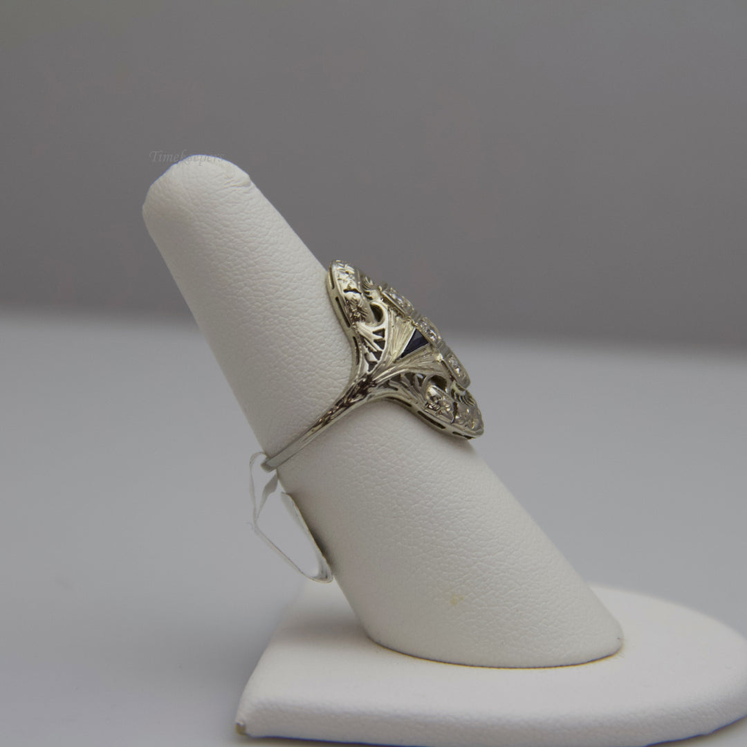 d635 Ornate 18k White Gold Diamond &amp; Sapphire Ring