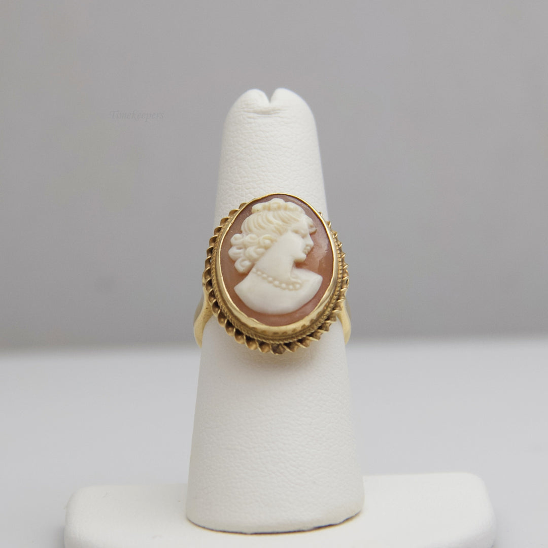 d696 Gorgeous 14k Yellow Gold Cameo Ring