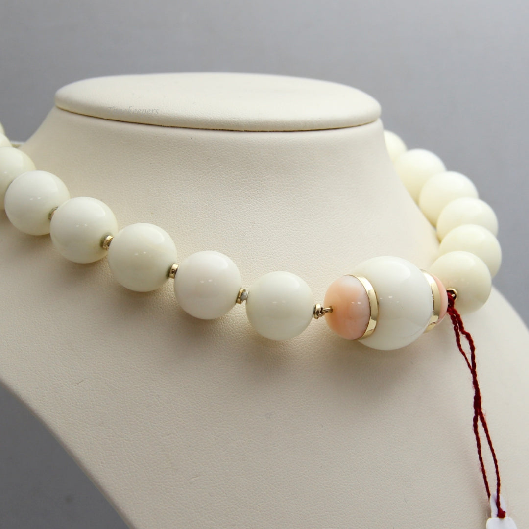 d764 Gorgeous 14k Yellow Gold White Jade &amp; Angel skin Coral Set