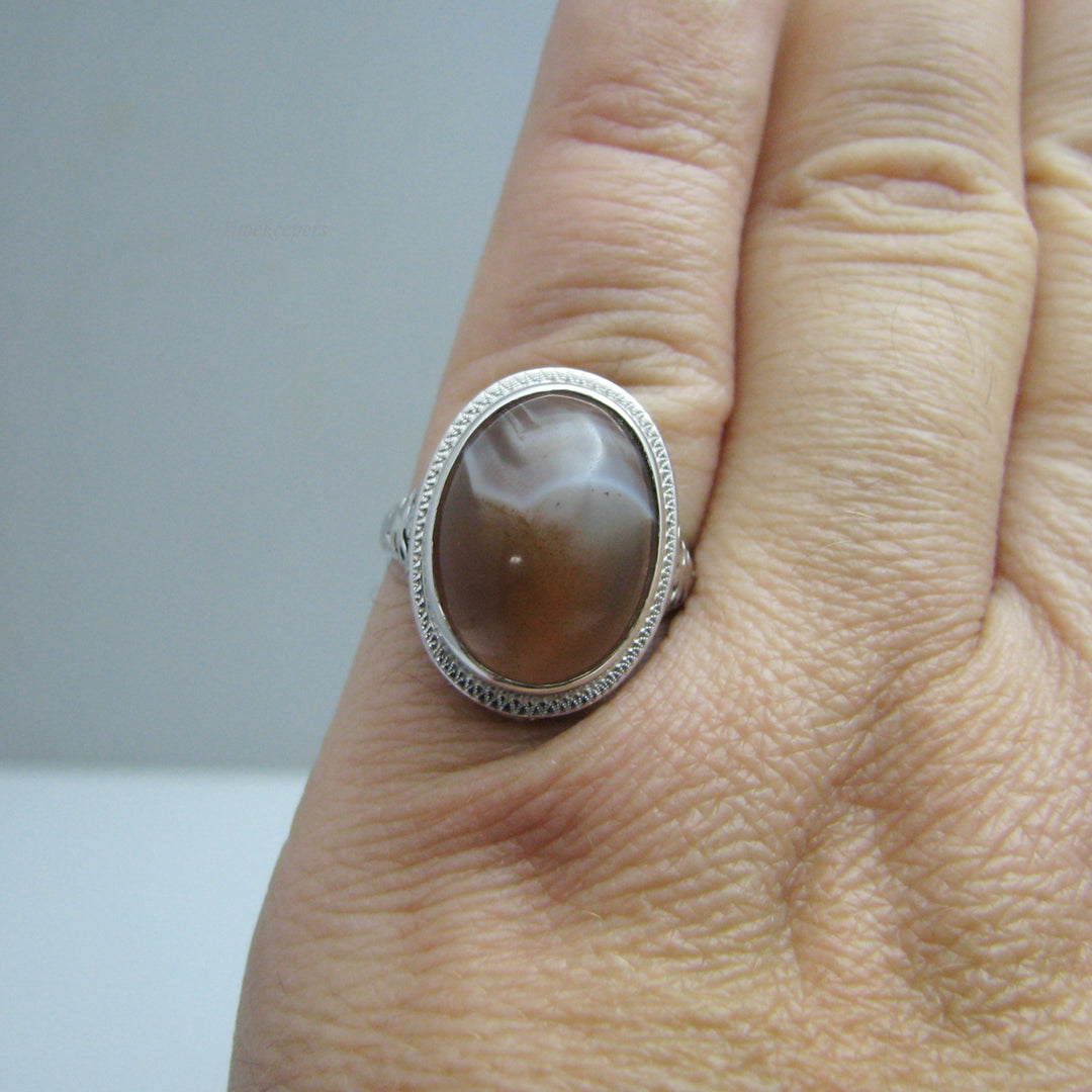 d806 Beautiful 10k White Gold Agate Ring