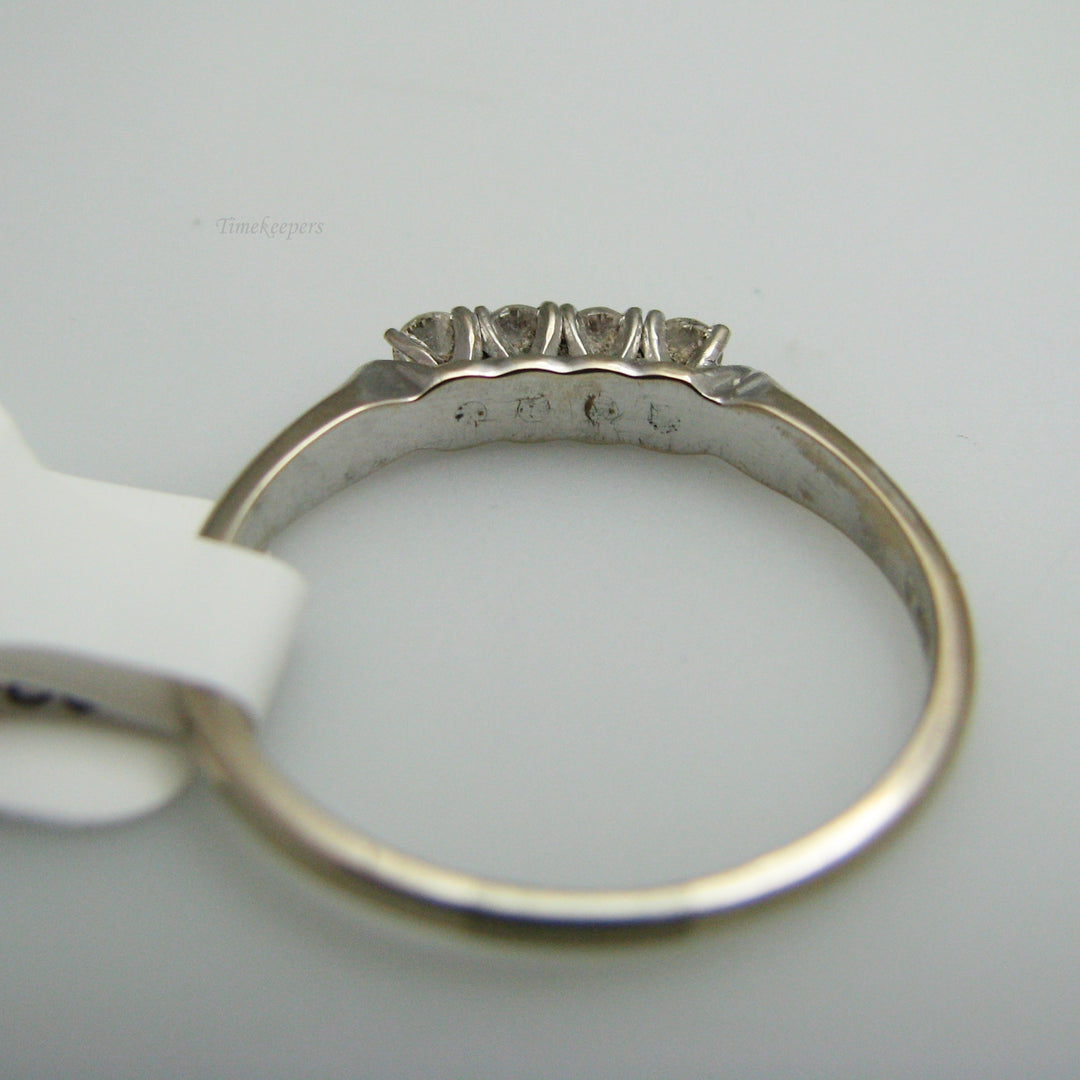 d810 Striking 14k White Gold Diamond Anniversary Band