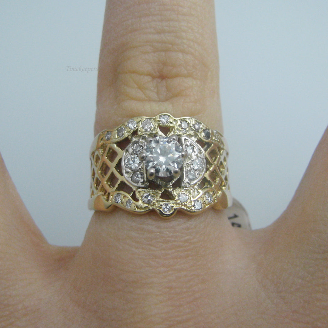 d911 14k Yellow Gold Diamond Engagement Ring