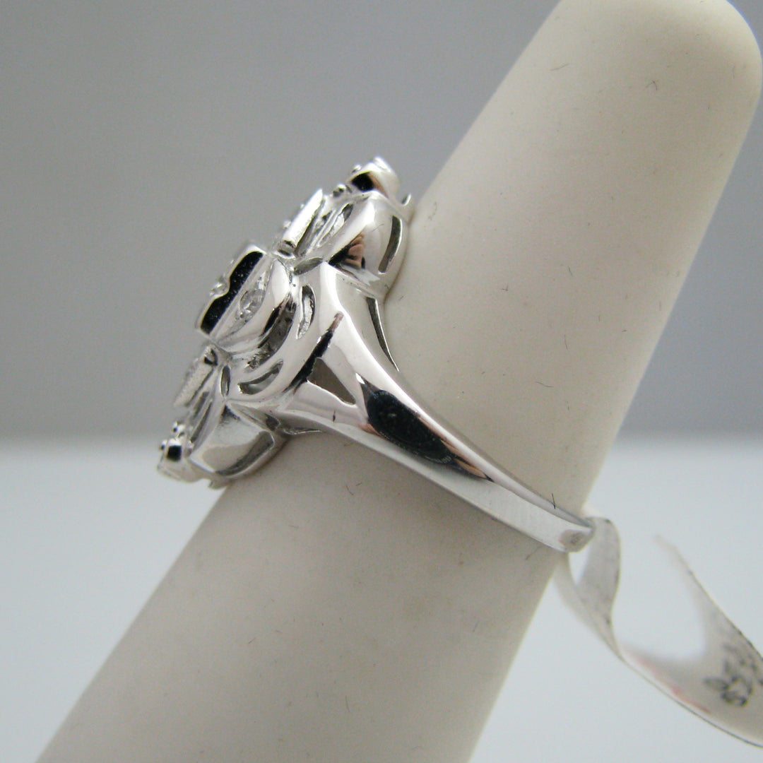 d971 Beautiful 14k White Gold Diamond Ring