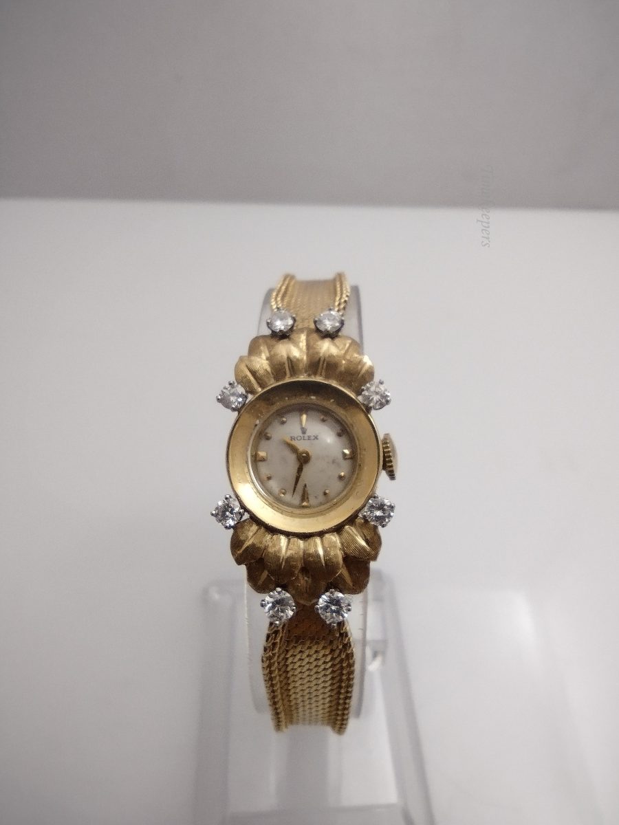 k597 Lovely Ladies Vintage 14kt Yellow Gold Diamond Rolex Wristwatch