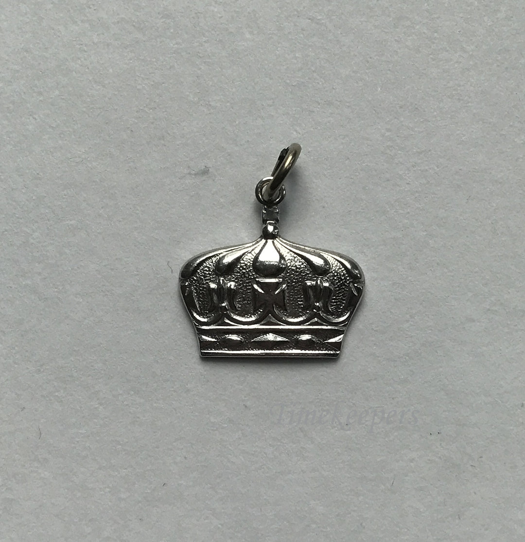 e036 Vintage Sterling Silver Royal Crown Charm Pendant