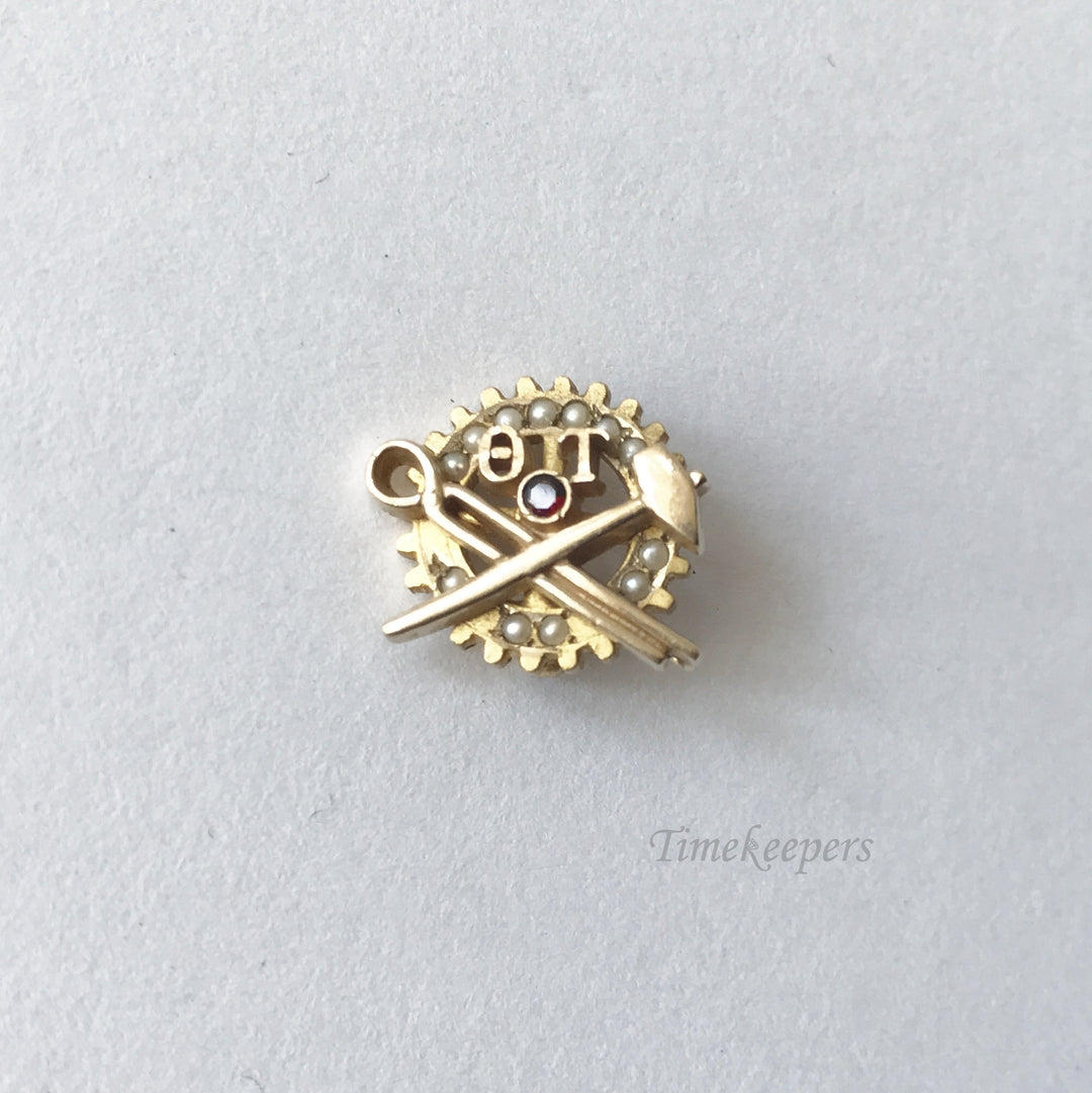 e195 Vintage 10K Gold Ruby Pearls Theta Tau Pin Brooch